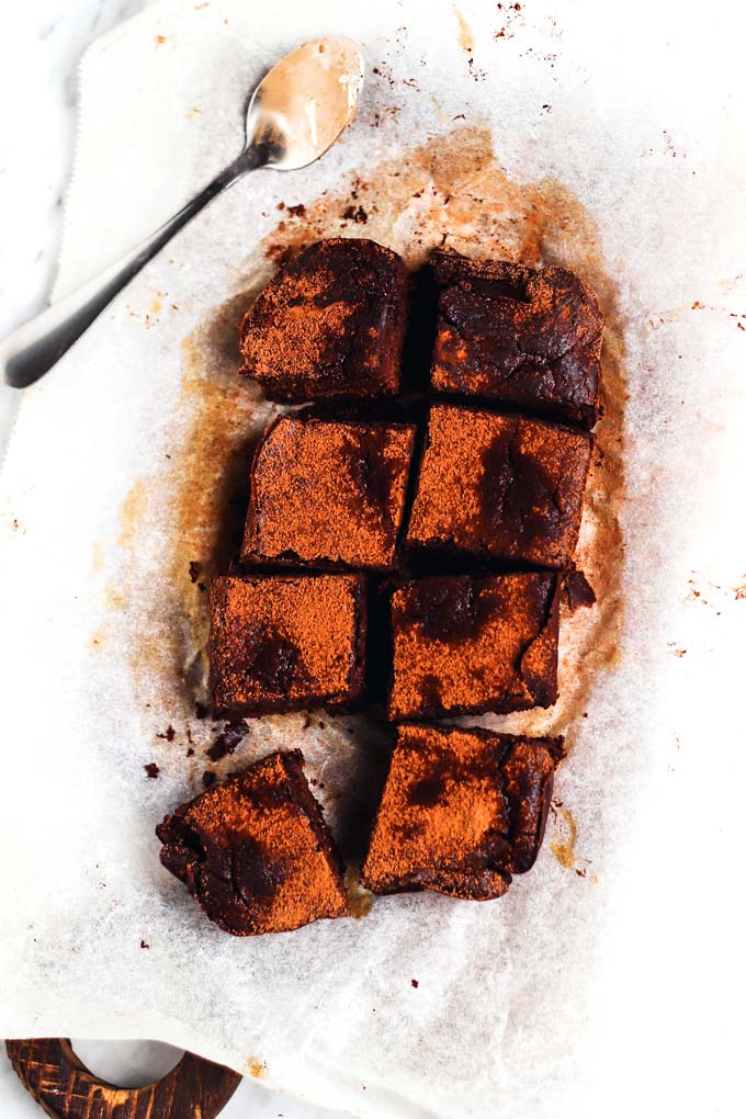 Vegan Zucchini Chocolate Brownies 溼潤櫛瓜巧克力布朗尼