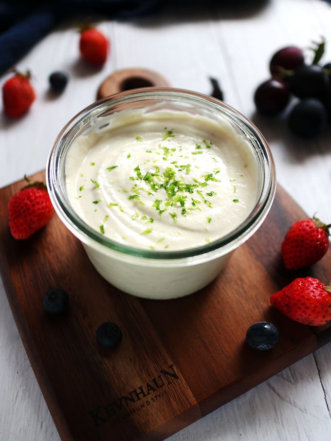 Easy Vegan Cashew Cream Cheese Frosting (7 ingredients) 8 全素腰果奶油乳酪糖霜 Vegan Cashew Cream Cheese Frosting