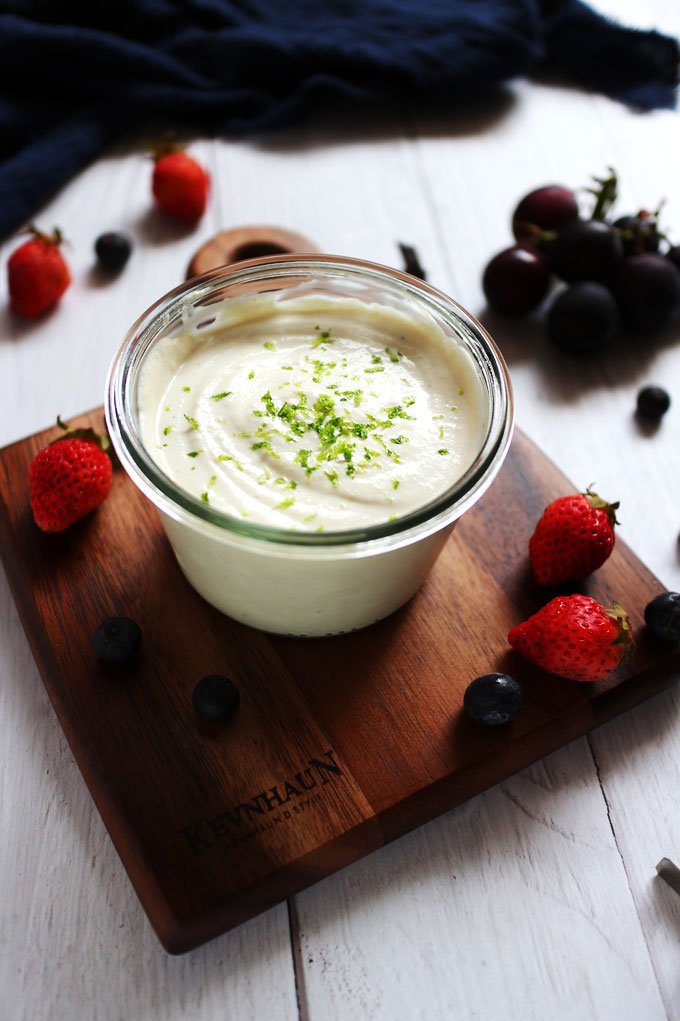 Easy Vegan Cashew Cream Cheese Frosting (7 ingredients) 11 全素腰果奶油乳酪糖霜 Vegan Cashew Cream Cheese Frosting