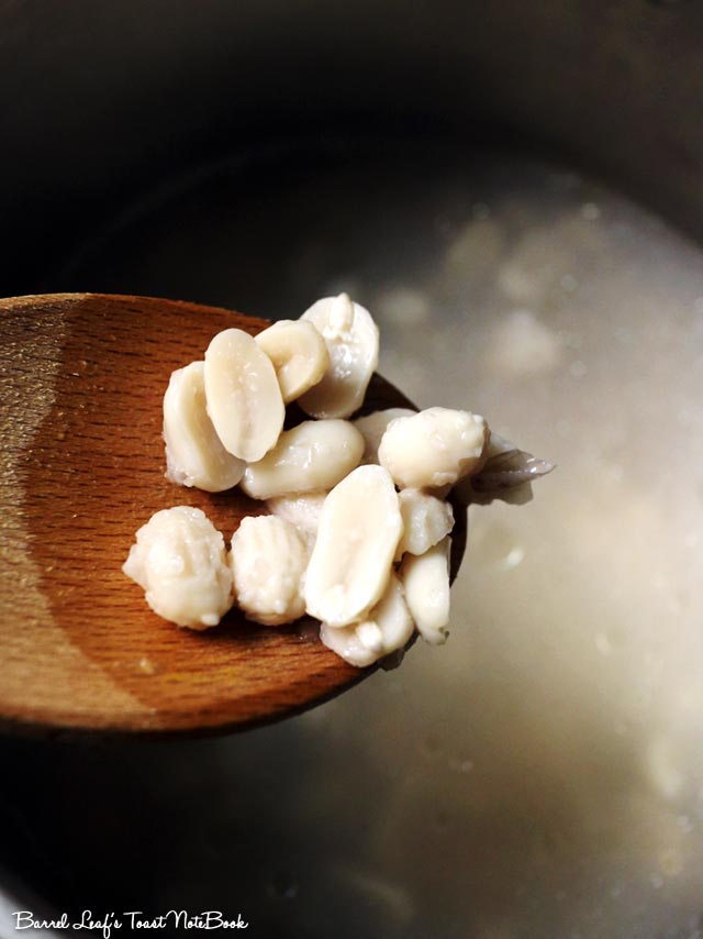 Taiwanese Sweet Peanut Soup (3 ingredients with pressure cooker) 9 自製傳統花生湯 Sweet Peanut Soup width=