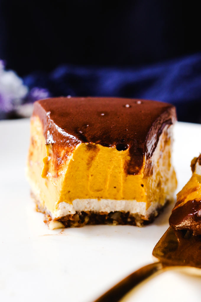 Vegan Chocolate Pumpkin Cheesecake 全素免烤南瓜乳酪蛋糕