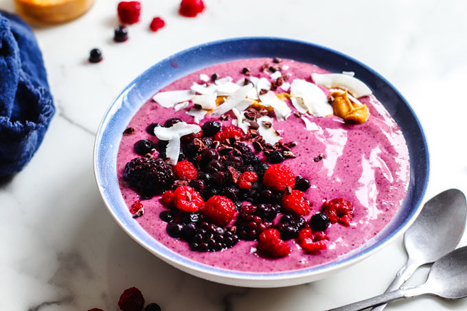 綜合莓果果昔碗 Mixed Berry Smoothie Bowl