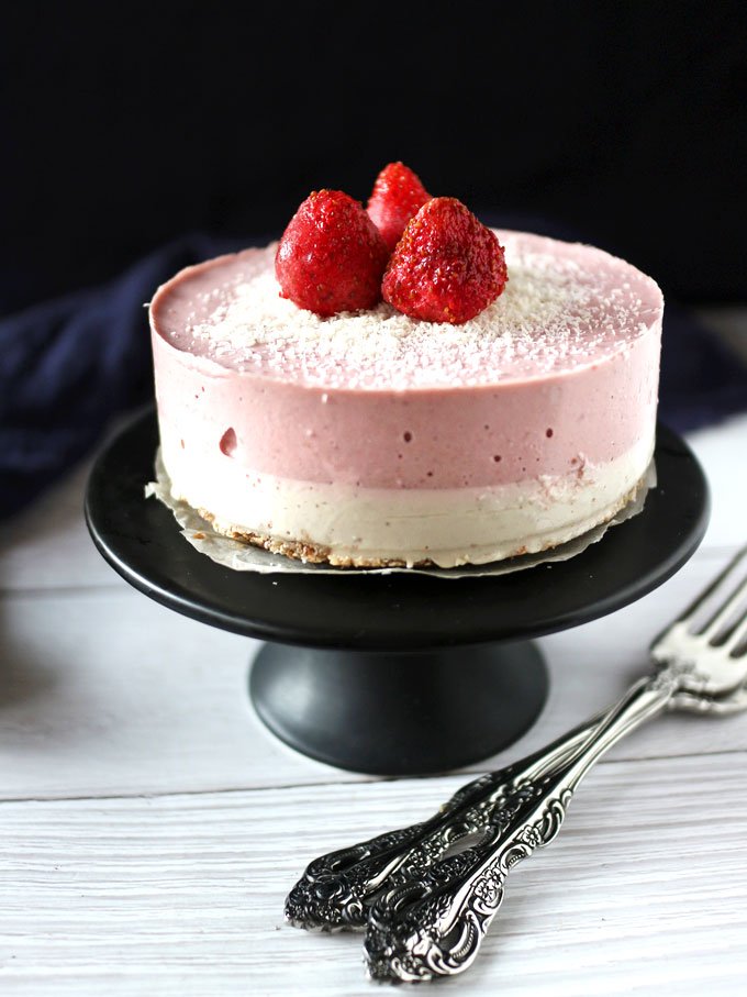 全素草莓雙層乳酪蛋糕 Vegan Strawberry Layered Cheesecake (GF, No-Bake) 1 vegan strawberry cheesecake
