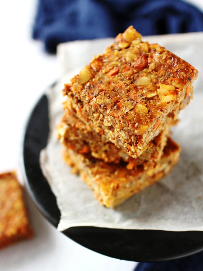 No-Bake Carrot Oatmeal Energy Bars