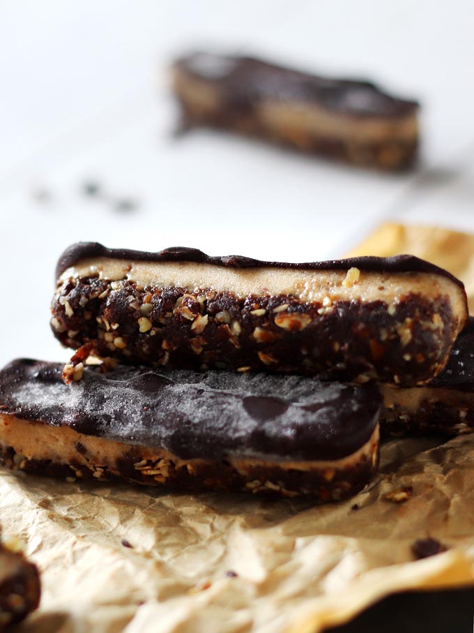 全素免烤冰淇淋布朗尼條 Vegan Ice Cream Brownie Bars (No-Bake + 9 ingredients) 5 全素冰淇淋布朗尼條 (免烤) Vegan Ice Cream Brownie Bars (No-Bake)