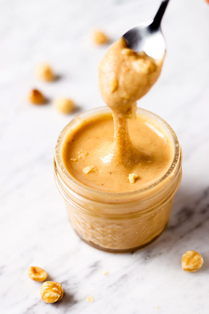 如何自製堅果醬 » 3 大重點不失敗+建議烤溫,保存 How to Make Nut Butter 4 How to Make Nut Butter - Hazelnut Butter