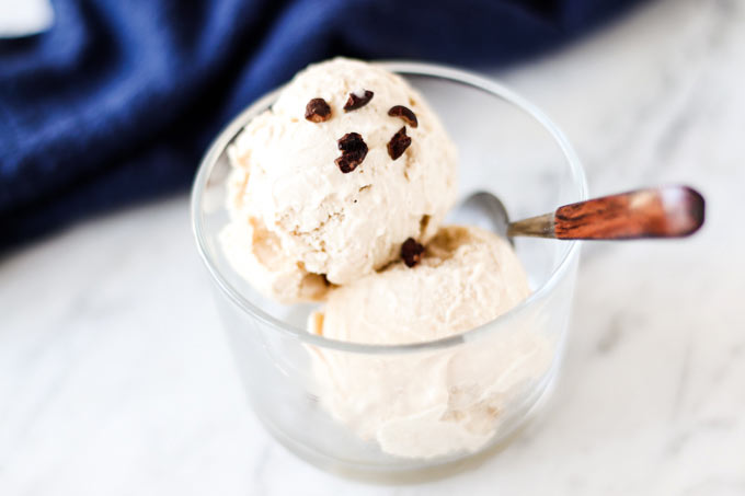 Vegan Peanut Butter Ice Cream (5 Ingredients)