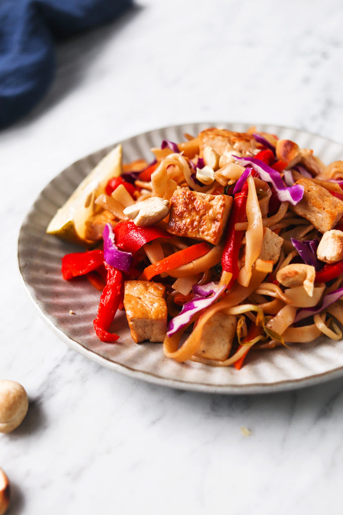 Easy Vegan Pad Thai 3 2019.0929 全植泰式炒河粉 vegan-pad-thai