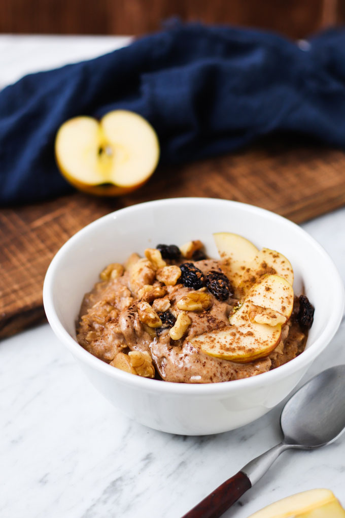 Apple Raisin Oatmeal Porridge 2 Apple Raisin Oatmeal