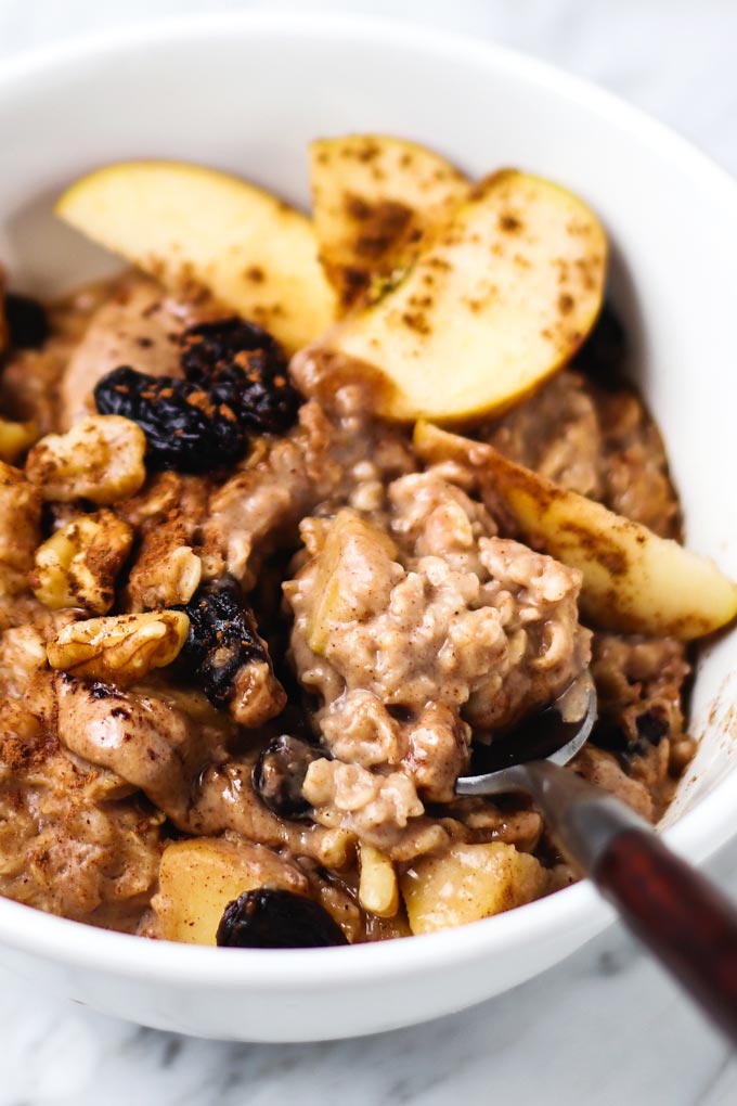 Apple Raisin Oatmeal Porridge 5 Apple Raisin Oatmeal