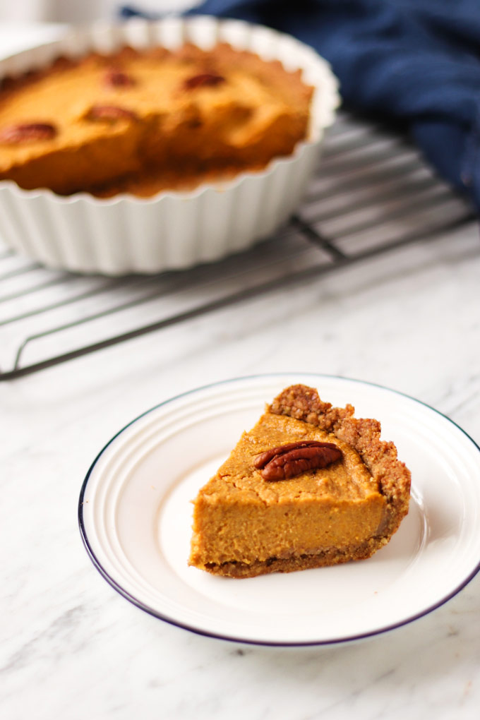 Vegan Spiced Pumpkin Pie