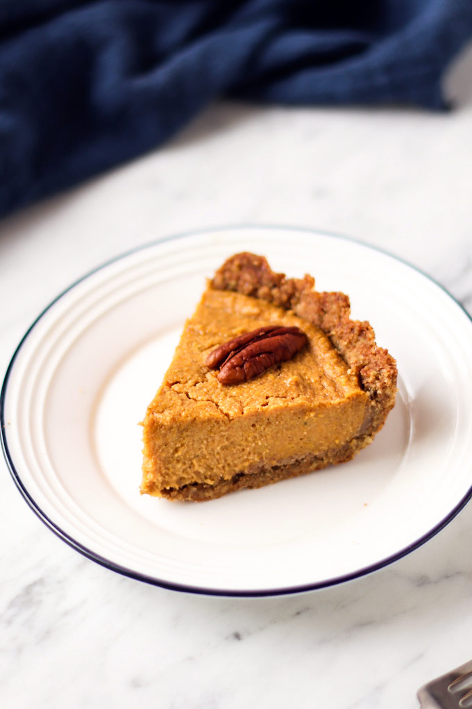 Vegan Spiced Pumpkin Pie