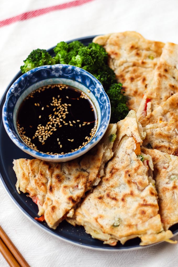 蔬菜韓式煎餅 (7 樣食材) Vegetable Korean Pancake (Yachaejeon) 6 蔬菜韓式煎餅 Vegan Korean Pancake (Yachaejeon)