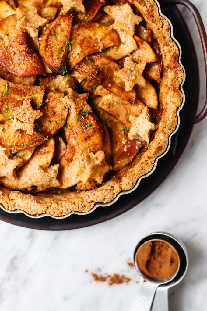 Open-face Apple Pie with Oat Crust (Vegan,GF)