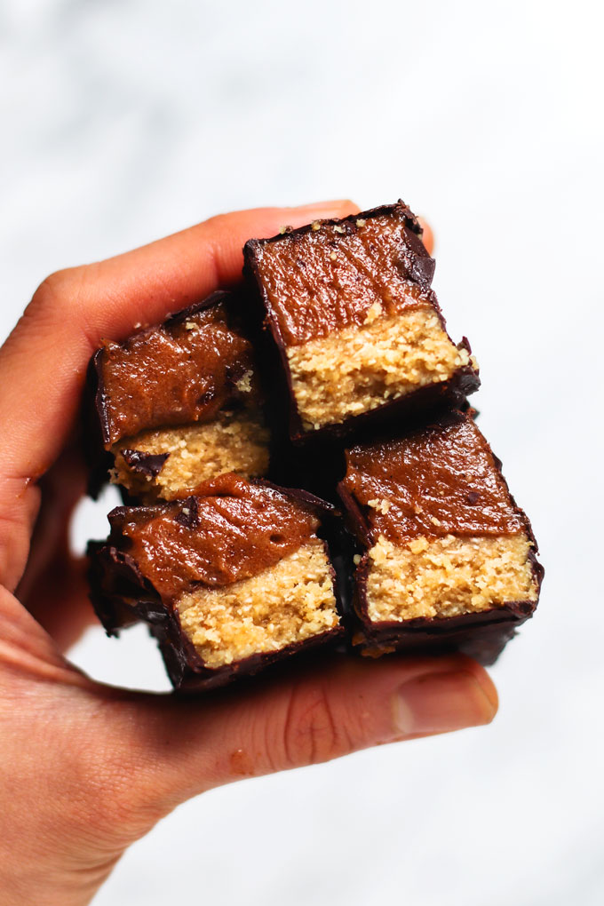 Vegan Caramel Chocolate Bars 4 Vegan Caramel Chocolate Bars