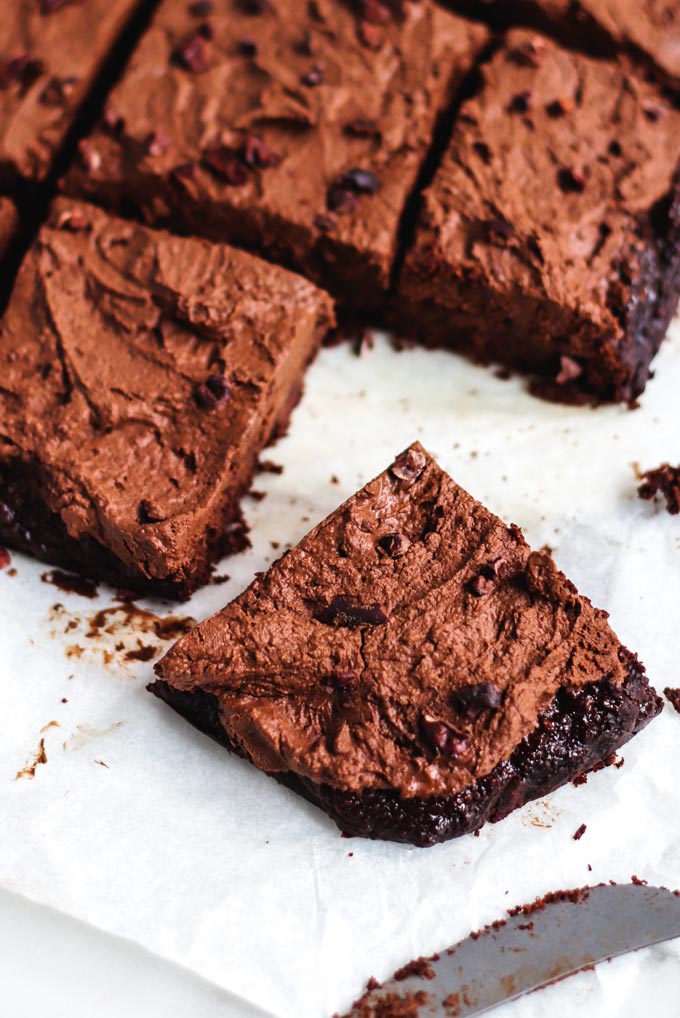 Vegan Brownies With Aquafaba Chocolate Mousse Frosting Gluten Free Barrel Leaf Vegan Brownies With Aquafaba Chocolate Mousse Frosting Gluten Free Barrel Leaf