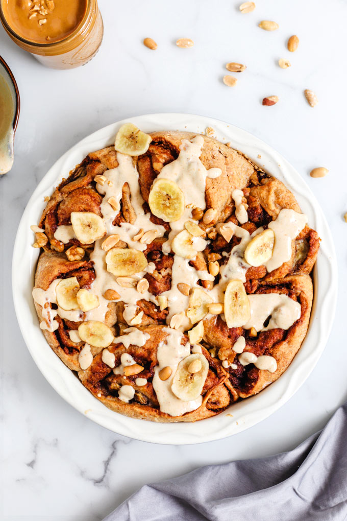 Vegan Chunky Monkey Cinnamon Rolls 2 全素花生醬香蕉肉桂捲 Vegan Chunky Monkey Cinnamon Rolls