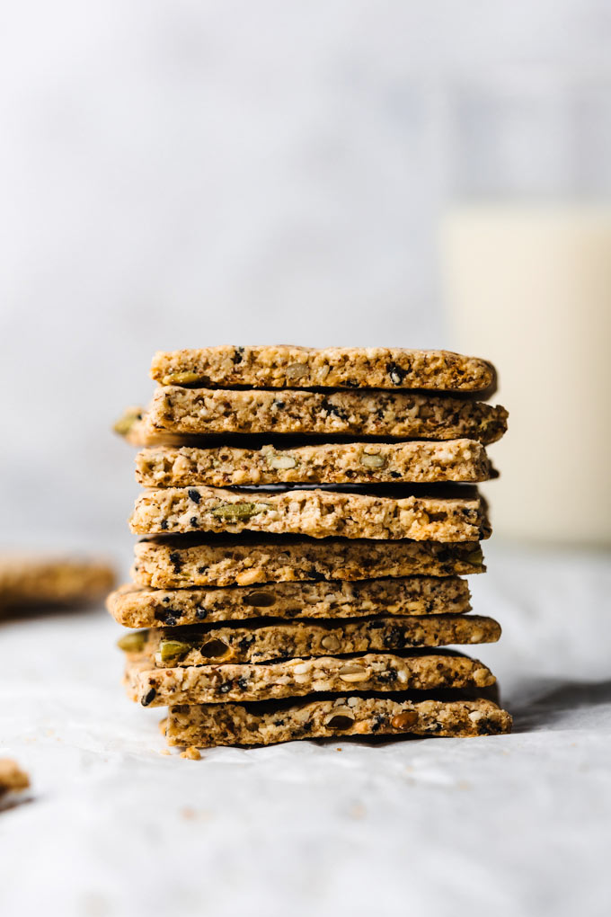 多種籽杏仁木薯脆餅 (全植物,無麩質) Multiseed Almond Cassava Crackers 8 多種籽杏仁木薯脆餅 (全植物,無麩質) Multiseed Almond Cassava Crackers