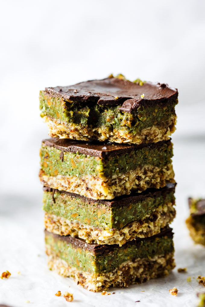 純素巧克力開心果棒（免烤）Vegan Chocolate Pistachio Bars (No-bake)