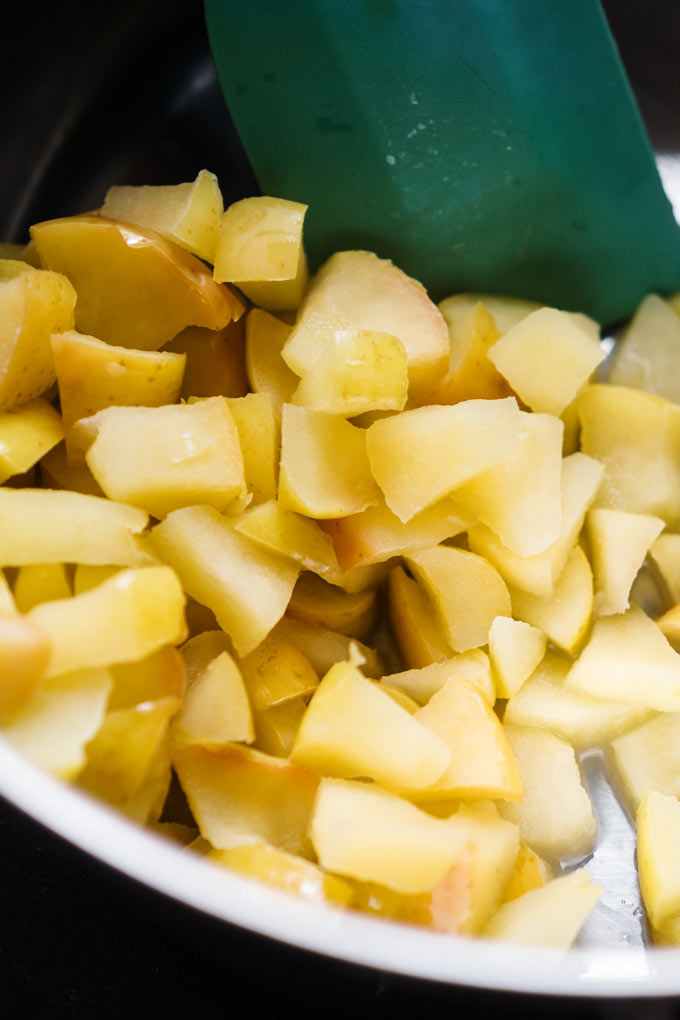 如何製作蘋果醬 How to Make Applesauce