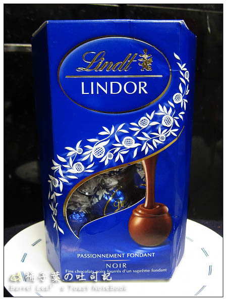 【Lindt 瑞士蓮】黑巧軟心巧克力|濃郁而不甜膩 Passionnement Fondant Noir 2 0拷貝