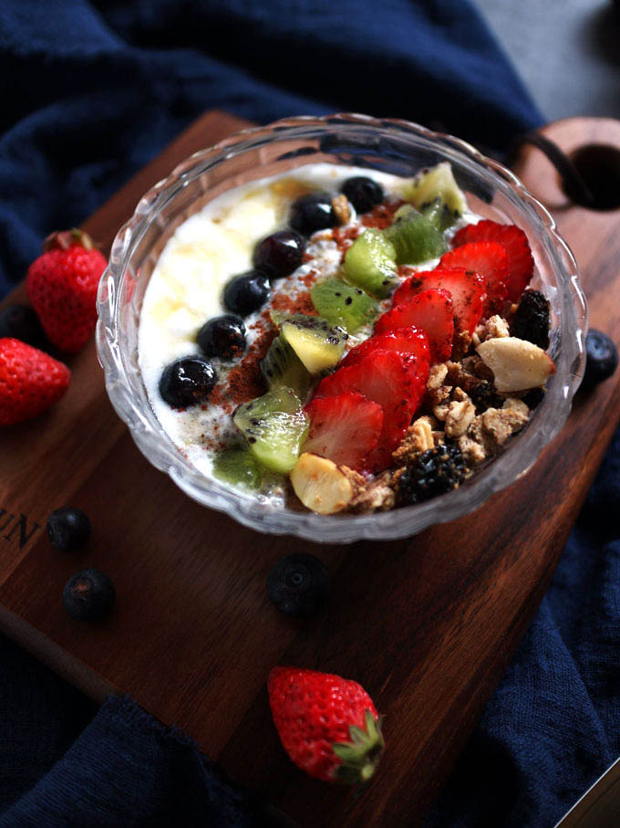 彩虹優格碗 Rainbow Yogurt Bowl｜我最愛的早餐之一 One of My Favorite Breakfast