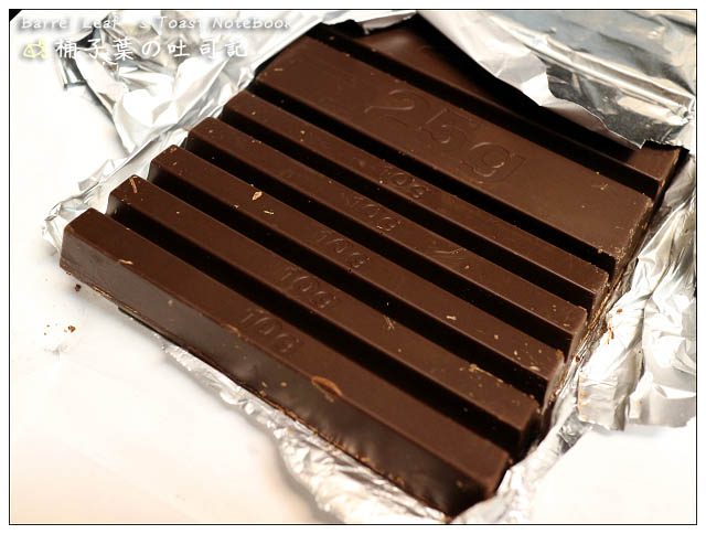 【包裝食品】家樂福 Carrefour 甜點烘焙用巧克力 52% -- 特別分塊．意外地不甜膩