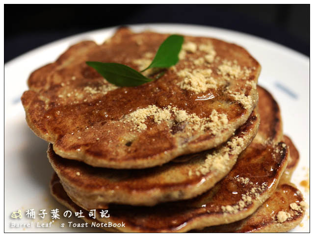 【食譜】全麥豆渣煎鬆餅 Soy Pulp (Okara) Pancake｜滿滿豆香豆味