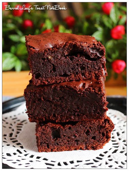 【食譜】無麵粉濃郁巧克力布朗尼 Flourless Chocolate Brownies 2 8拷貝
