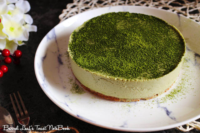 vegan-matcha-mousse-cake (2)