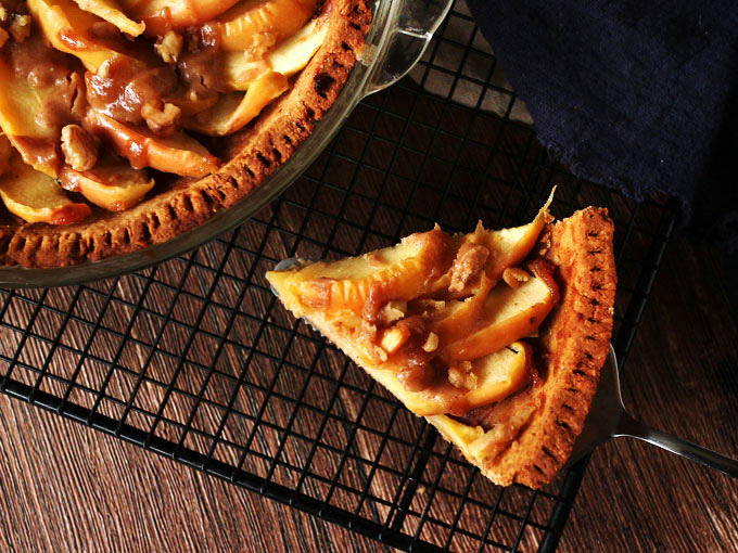 Vegan Apple Pie (Gluten-free)