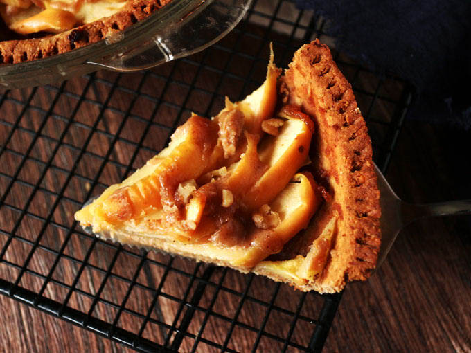 Vegan Apple Pie (Gluten-free)