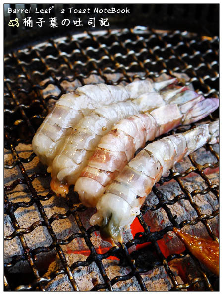 【捷運忠孝復興站】好客酒吧燒烤 -- 重點不在自助吧~是好吃的肉肉蝦蝦