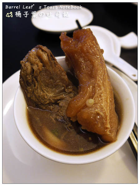 【台北松山．小巨蛋站】點水樓 Dian Shui Lou (南京店)．讚岐牛肉麵 -- 一碗$580的牛肉麵是什麼滋味呢~?