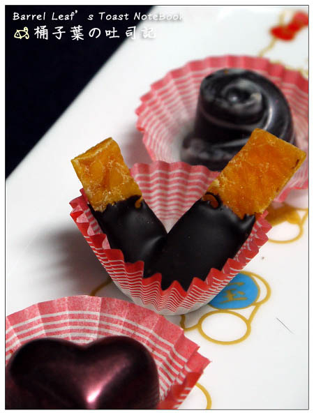 【吮指甜點】Bellucci Sweets 貝露琪 手工果乾巧克力 -- 果乾尬巧克力也可以很美麗