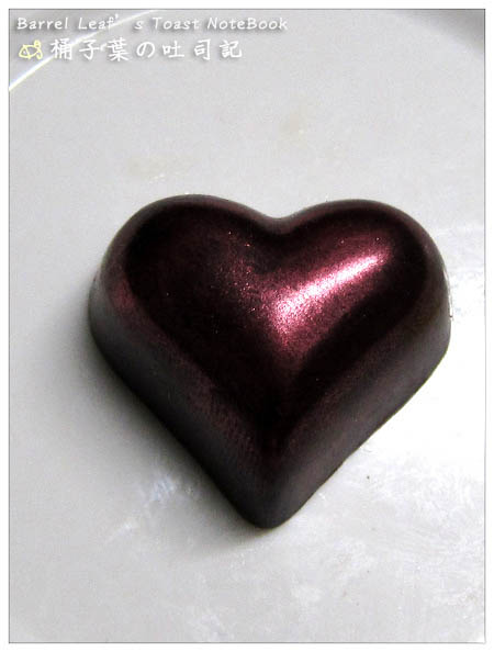 【吮指甜點】Bellucci Sweets 貝露琪 手工果乾巧克力 -- 果乾尬巧克力也可以很美麗