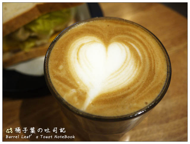 【捷運龍山寺站】路易莎咖啡 Louisa Coffee (龍山店) -- 小資族的小確幸咖啡館